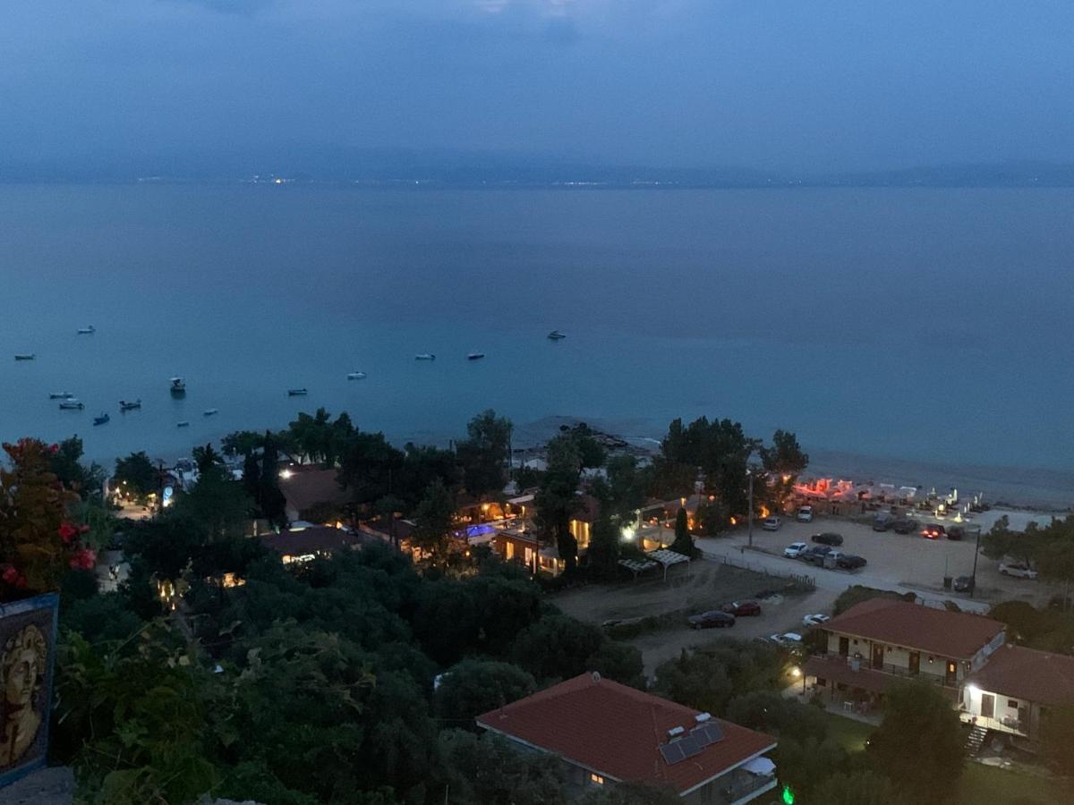 Villa Evita , Penthouse, 53M2 ,Athytos 450M From The Beach أفيتوس المظهر الخارجي الصورة